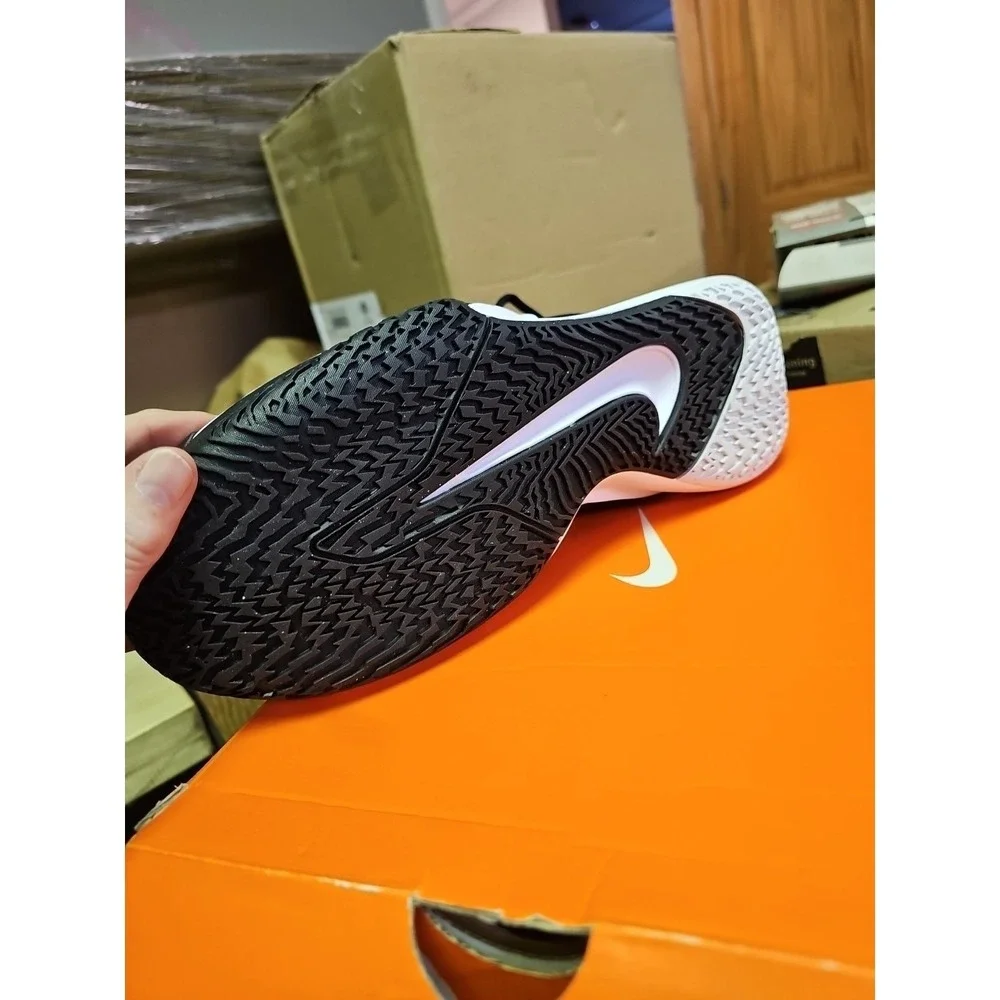 Nike Precision V II 'Black / White' Men's Size‎ 9.5 New